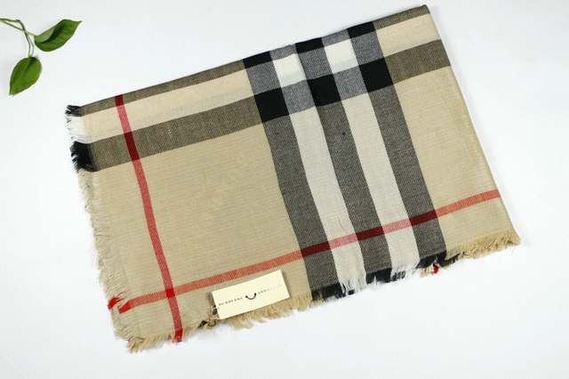 Burberry square scarf 06